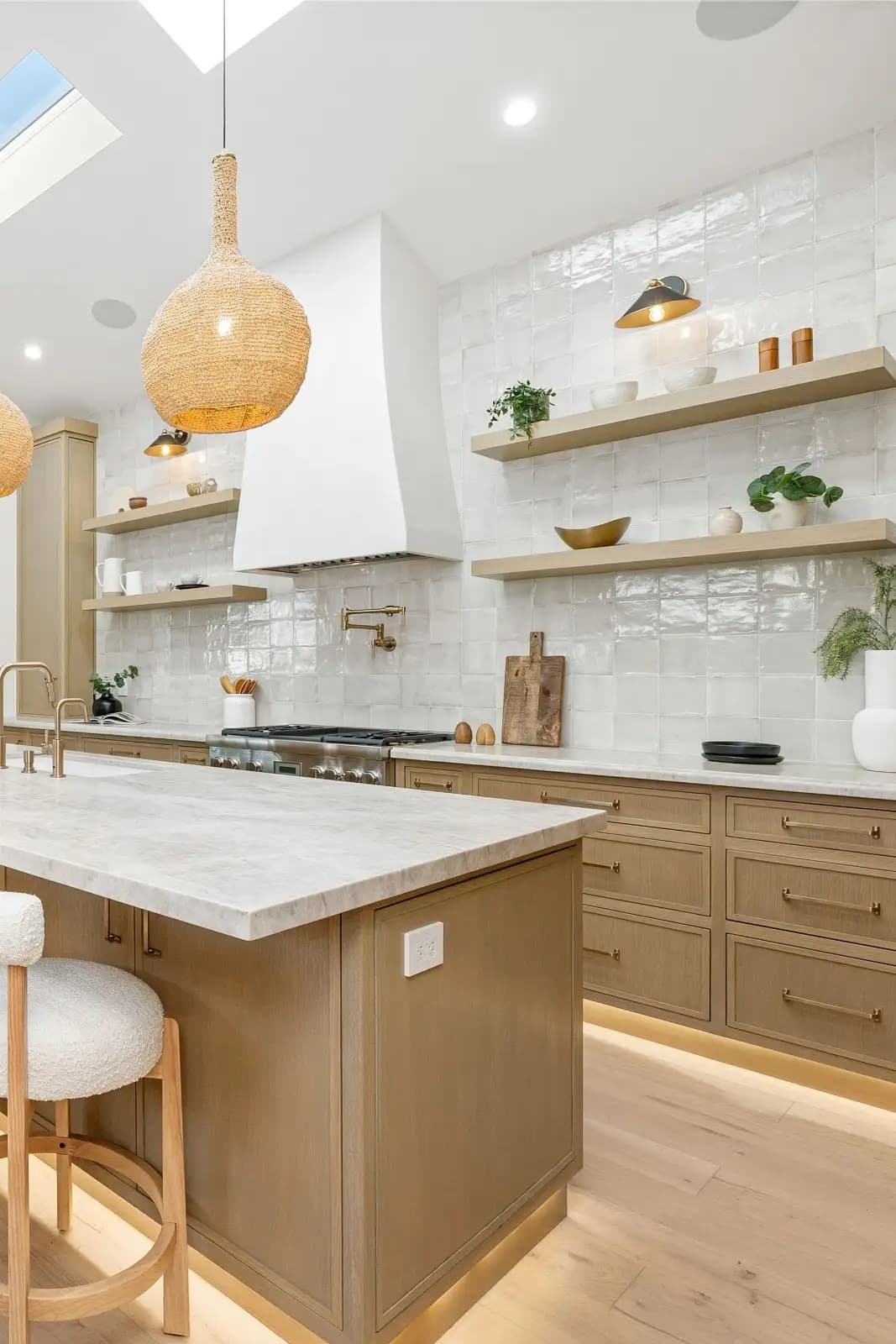 Popular Apartment Interior Design 